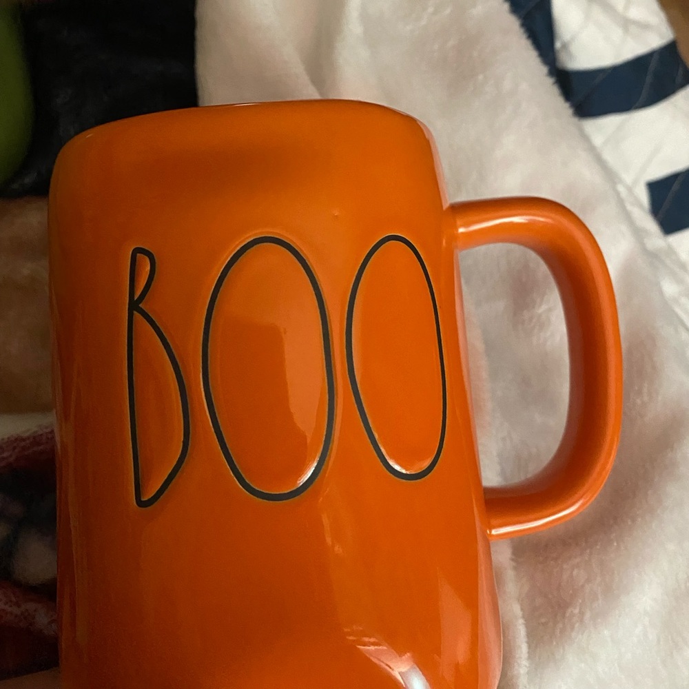 Rae Dunn Halloween mug brand new